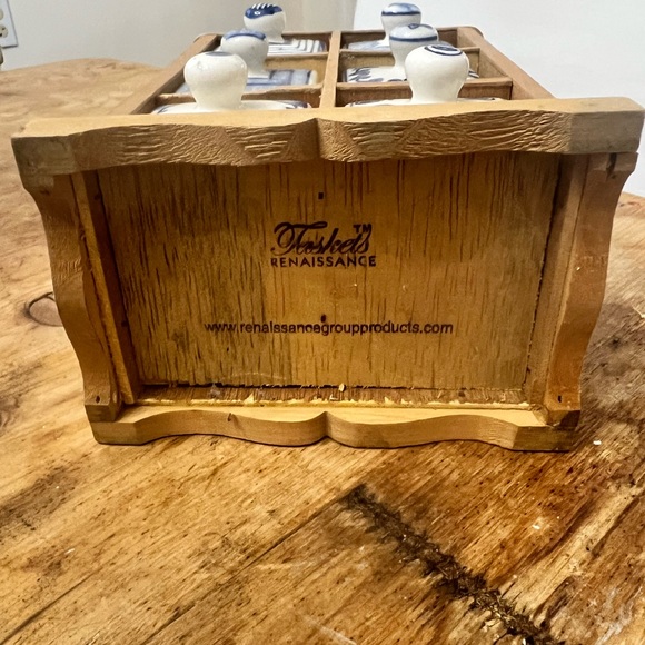 Mini Ceramic Blue & White Apothecary by Taskets Renaissance - Picture 6 of 7